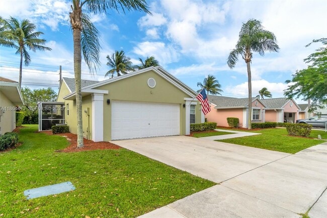 2590 SE 7th Pl in Homestead, FL - Building Photo - Building Photo