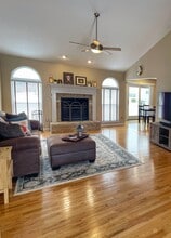 16 Sea Pines Ct in O'Fallon, MO - Building Photo - Building Photo