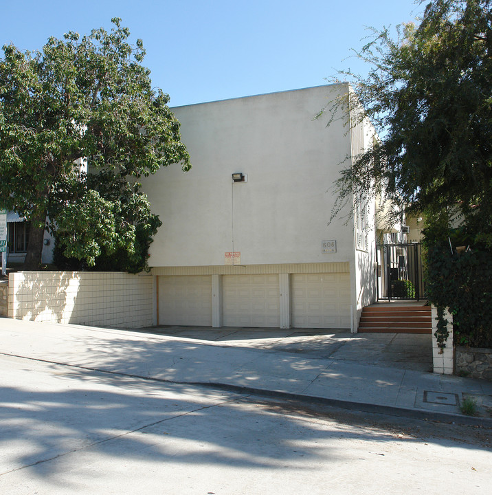 606 Parkman Ave in Los Angeles, CA - Building Photo