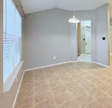 6700 Periwinkle Dr in Arlington, TX - Building Photo - Building Photo