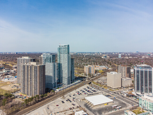 Bloorvista in Toronto, ON - Building Photo - Building Photo