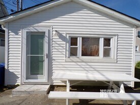 105 17th Ave in Belmar, NJ - Building Photo