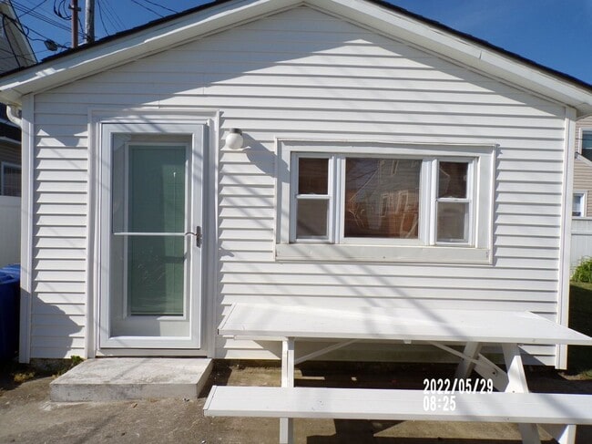 property at 105 17th Ave