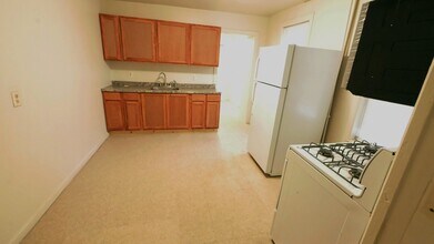 805 Prospect St in Trenton, NJ - Building Photo - Building Photo