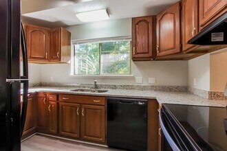 9640 Surrey Rd in Mint Hill, NC - Building Photo - Building Photo