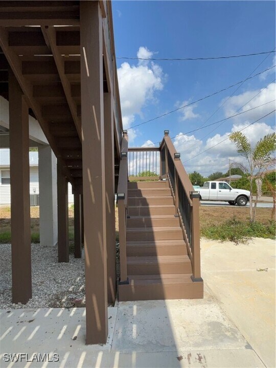 3305 20th St SW in Lehigh Acres, FL - Building Photo