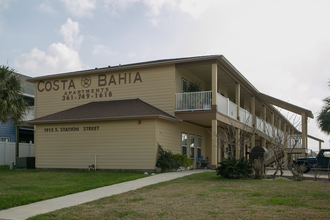 Costa Bahia in Port Aransas, TX - Building Photo