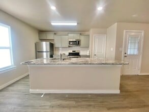 3111 Duke St in Lubbock, TX - Building Photo - Building Photo