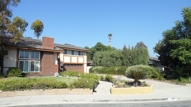 19841 Malaga Ln in Yorba Linda, CA - Building Photo - Building Photo