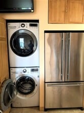 83 Francis St, Unit 3 in Brookline, MA - Foto de edificio - Building Photo