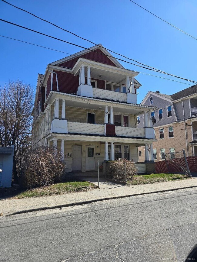 234 Alder St