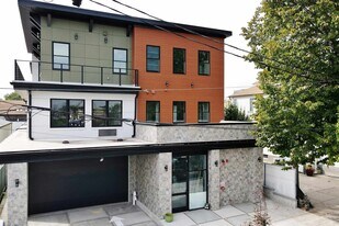 82-84 E 31ST St in Bayonne, NJ - Building Photo