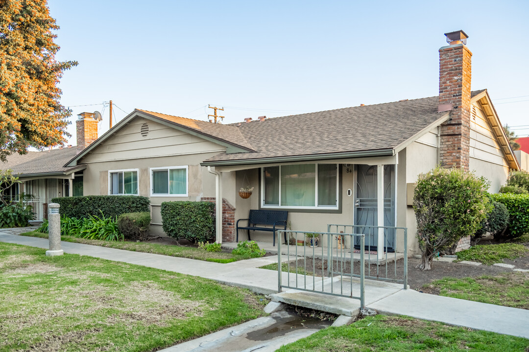 Coco Palms in Orange, CA - Building Photo