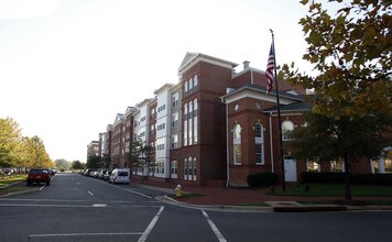 Main Street Condominiums in Alexandria, VA - Building Photo - Building Photo