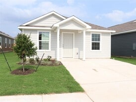 413 Black Buffalo Rd in Bastrop, TX - Building Photo