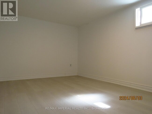 47 Kempsell Crescent in Toronto, ON - Building Photo - Building Photo