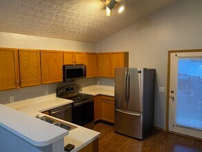 179 Simon St in Delaware, OH - Foto de edificio - Building Photo