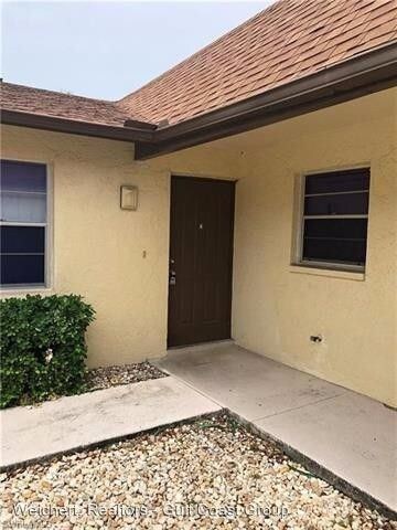 218 SE 16th Pl in Cape Coral, FL - Foto de edificio