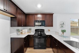 1701 Madison Dr, Unit 1001-311 in Anna, TX - Building Photo - Building Photo