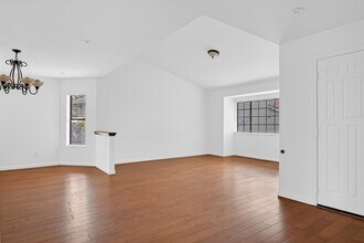 100 Lippizan Dr in Vallejo, CA - Building Photo - Building Photo