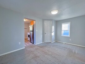 4670 Pennsylvania St, Unit B- Rear in Denver, CO - Building Photo