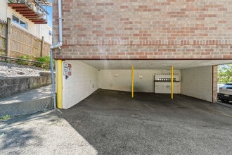 7508 Kiesel Ter, Unit #1E in North Bergen, NJ - Building Photo - Building Photo