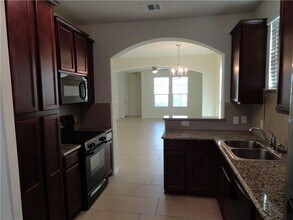 507 N Heatherwilde Blvd in Pflugerville, TX - Building Photo - Building Photo