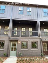 1235 Cushenberry Ln in Atlanta, GA - Building Photo