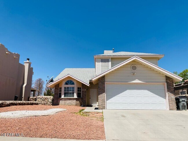 property at 1411 Luz De Camino Way