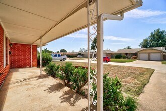 3408 N Ridgewood Dr in Midwest City, OK - Building Photo - Building Photo