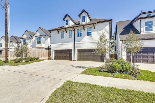 property at 5111 Briscoe St