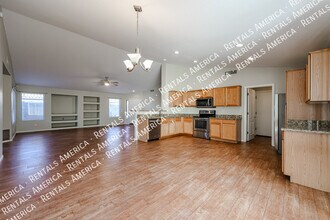 658 S 110th Pl in Mesa, AZ - Building Photo - Building Photo