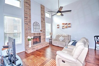 3647 Word St in Dallas, TX - Building Photo - Building Photo