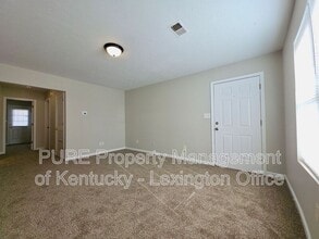 280 Grinder Ct in Nicholasville, KY - Building Photo - Building Photo