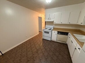 22173 Ewell St in Athens, AL - Building Photo - Building Photo