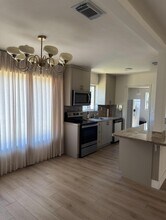 2648 Washington St in Hollywood, FL - Building Photo - Building Photo