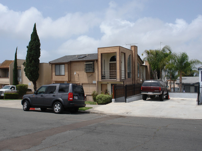 3950 Oregon St in San Diego, CA - Building Photo - Building Photo