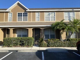 6561 Black Mangrove Dr in Largo, FL - Building Photo