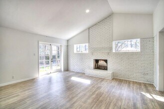 823 Francais Dr in Shreveport, LA - Building Photo - Building Photo