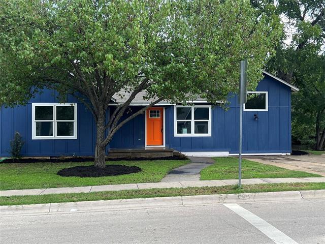 603 W Congress St in Denton, TX - Building Photo