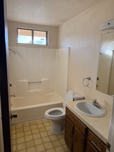 706 N Lincoln St in Santa Maria, CA - Building Photo - Building Photo