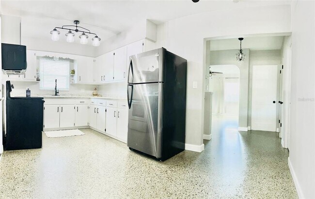 797 W Harbor Dr S in St. Petersburg, FL - Building Photo - Building Photo