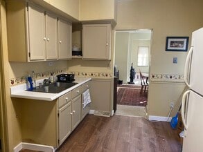 10 Seminary Ave, Unit 1 in Binghamton, NY - Building Photo - Building Photo