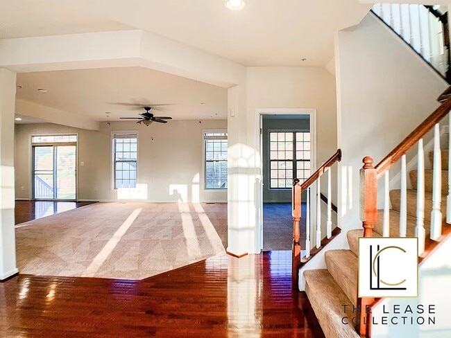 12910 Hallwood Pl in Fort Washington, MD - Building Photo - Building Photo