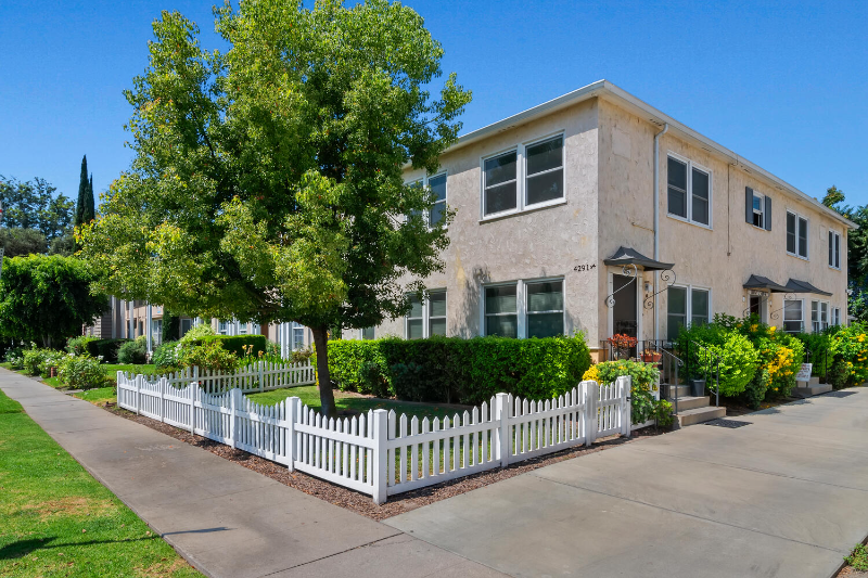 4291 Tujunga Ave-Unit -4289 1/2 in Los Angeles, CA - Building Photo