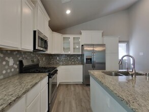 9845 Gln Brk Ln in Magnolia, TX - Building Photo - Building Photo