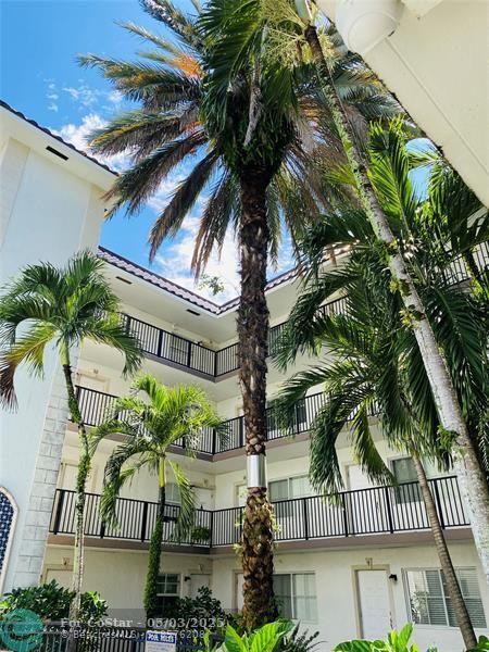 property at 924 SE 2nd St