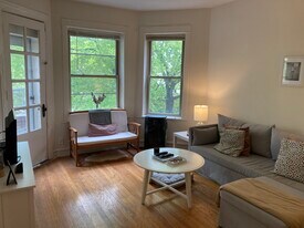 2319 W School St, Unit #1 in Chicago, IL - Building Photo