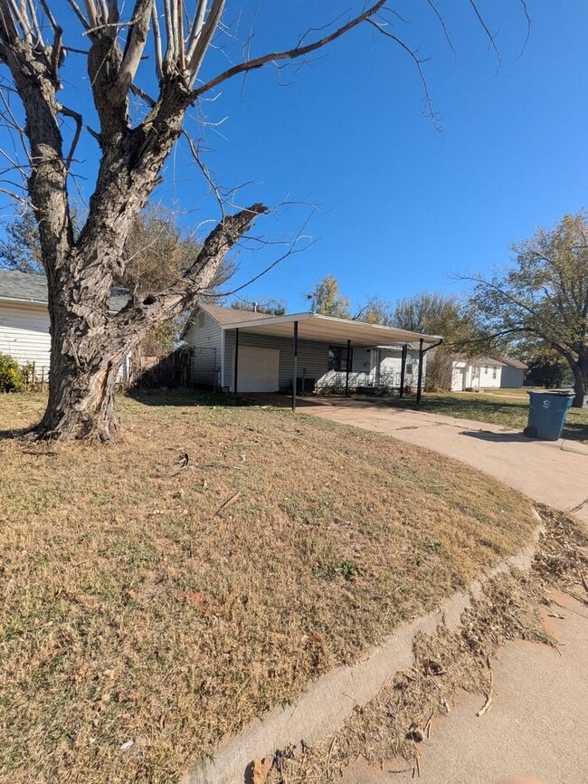 property at 4020 Dogwood Dr