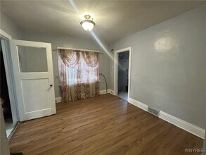 63 Page St in Buffalo, NY - Building Photo - Building Photo